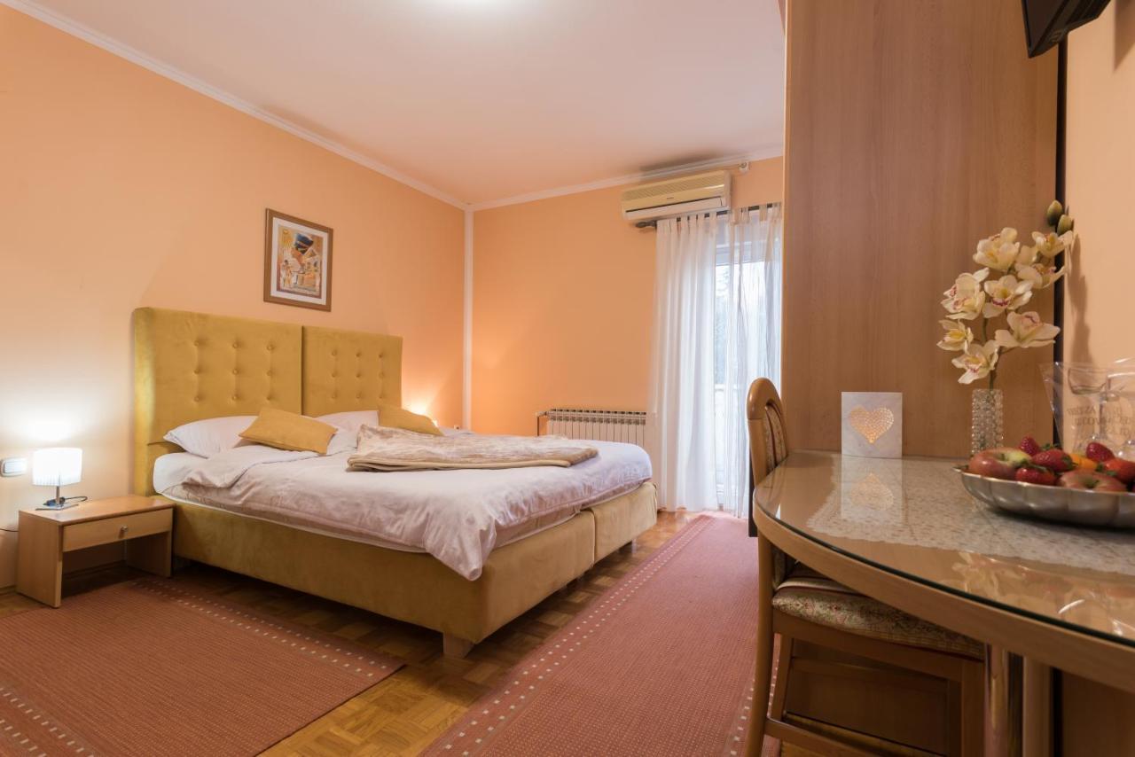 Guest House Bagi Pozega Eksteriør bilde